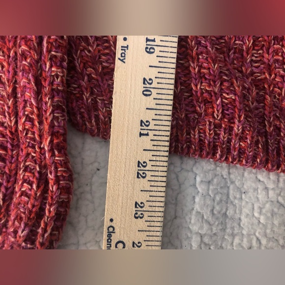 Woman’s Pink Universal Thread Sweater - Picture 4 of 6